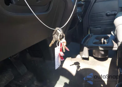 2013 Ford F-150 Xl z USA, uszkodzony, nr VIN 1FTMF1CM1DKF75545